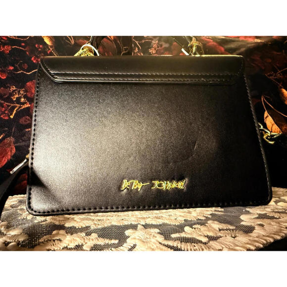 Betsey Johnson Cherry Crossbody Bag Black Red Heart Charm NWT - Picture 5 of 9